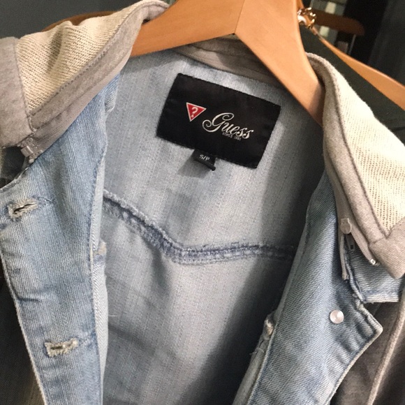 GUESS Fitted Denim Jacket / Hoodie - Picture 2 of 5